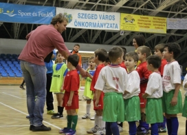 Január 6-án kezdjük a felkészülést