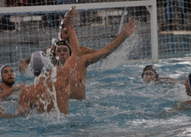 Döntetlen az első meccsen