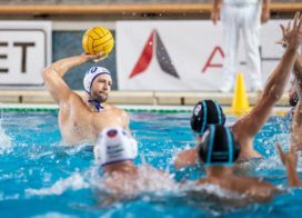 Hatalmas csatában szenvedtünk vereséget